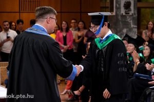 https://admissions.medschool.pte.hu/static-files/1795/DSCF0221._w_300_h_300.jpg