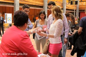 https://admissions.medschool.pte.hu/static-files/18943/IMG_0623._w_300_h_300.jpg