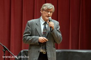 https://admissions.medschool.pte.hu/static-files/18992/IMG_0709._w_300_h_300.jpg