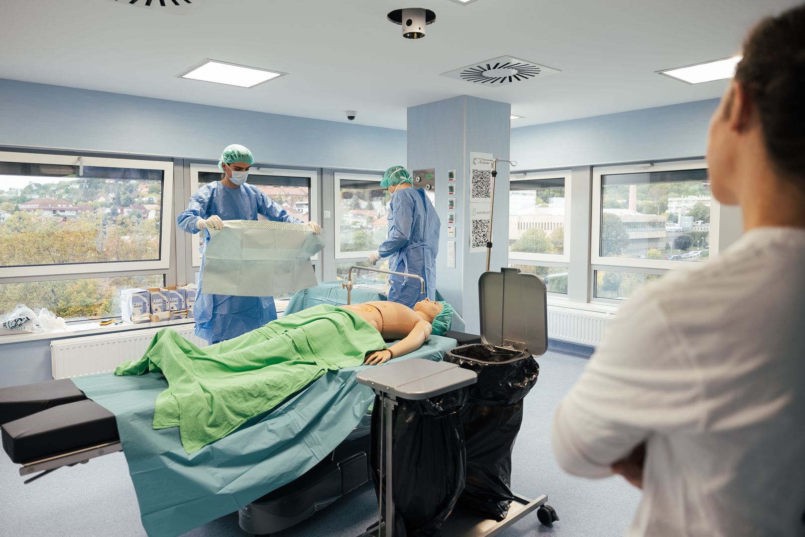 https://admissions.medschool.pte.hu/static-files/24319/2023.10.27_027%20(1)._w_1920_h_1080.jpg