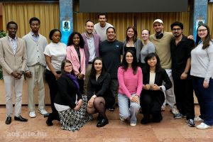 https://admissions.medschool.pte.hu/static-files/54449/DSCF2979._w_300_h_300.jpg