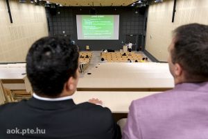https://admissions.medschool.pte.hu/static-files/54526/DSCF2838._w_300_h_300.jpg