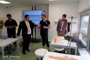 https://admissions.medschool.pte.hu/static-files/54547/DSCF2787._w_300_h_300.jpg