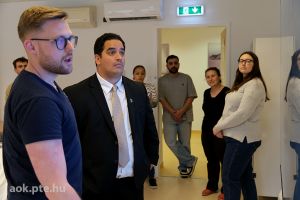 https://admissions.medschool.pte.hu/static-files/54554/DSCF2775._w_300_h_300.jpg