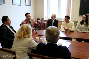 https://admissions.medschool.pte.hu/static-files/54606/DSCF2663._w_300_h_300.jpg