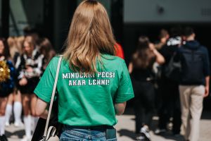 https://admissions.medschool.pte.hu/static-files/54722/Medikuskupa2025_P1005301_LukacsD._w_300_h_300.jpg