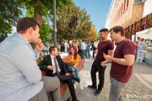 https://admissions.medschool.pte.hu/static-files/55634/AOK_parkatadas_2025_05_csortos._w_300_h_300.jpg
