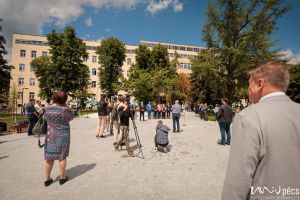 https://admissions.medschool.pte.hu/static-files/55659/AOK_parkatadas_2025_31_csortos._w_300_h_300.jpg