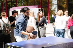 https://admissions.medschool.pte.hu/static-files/55686/aok_parkavatas_20250519_019_kerekes._w_300_h_300.jpg