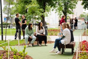 https://admissions.medschool.pte.hu/static-files/55776/aok_parkavatas_20250519_109_kerekes._w_300_h_300.jpg